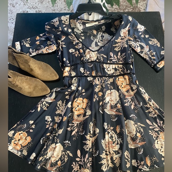 Frye Renee Seam Short size 7m in Chashew - Picture 8 of 8